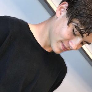 Meet your Posher, Julian